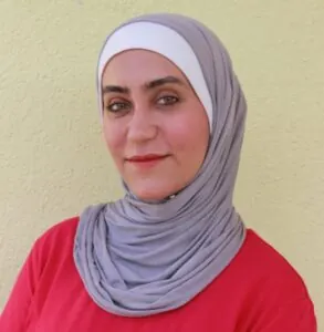 Douaa Al-Ghriewati, Auszubildende